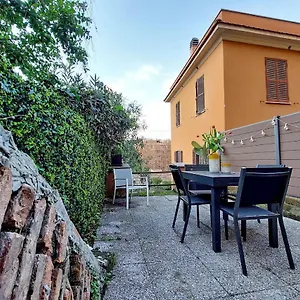 4bnb - Cozy Vatican Loft With Terrace , Roma Italia